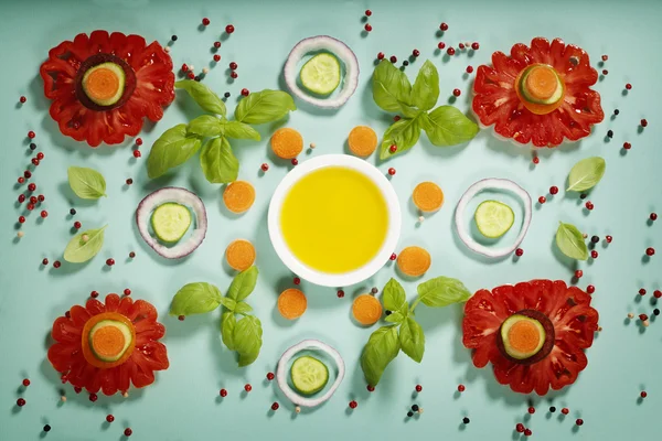 Şirin çiçekler taze organik sebze yapılan 