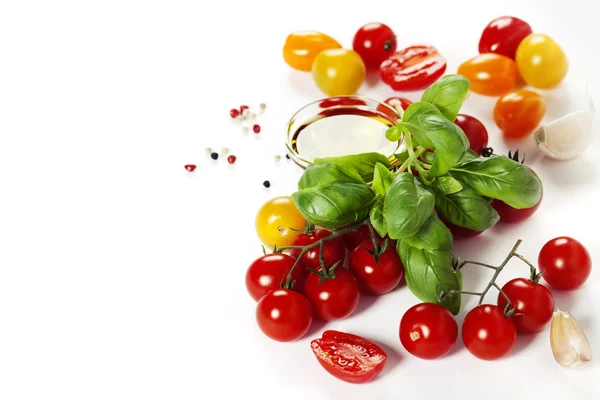 色とりどりのトマトと野菜 — ストック写真