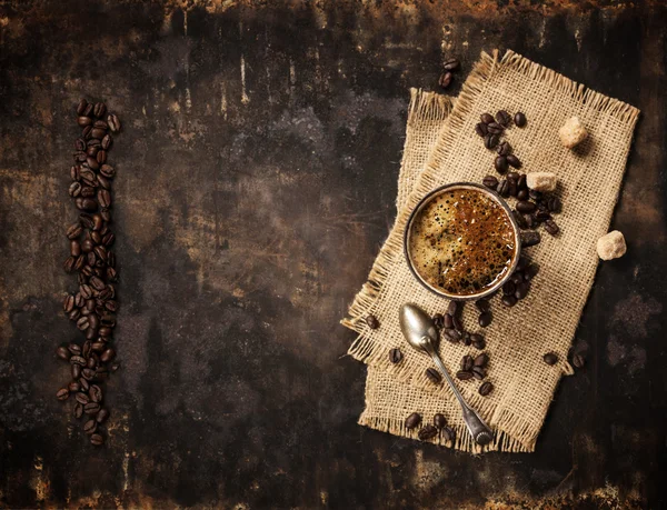 Coffee composition on dark background — Stock Photo, Image