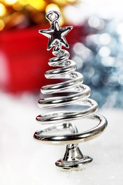 실버 양식에 일치 시키는 크리스마스 트리 — 스톡 사진