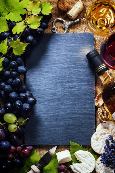 Wine, grape and cheese — Stock Photo, Image