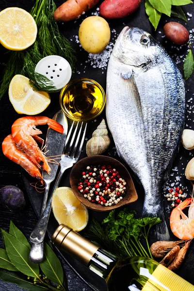 Delicious fresh fish — Stock Photo, Image