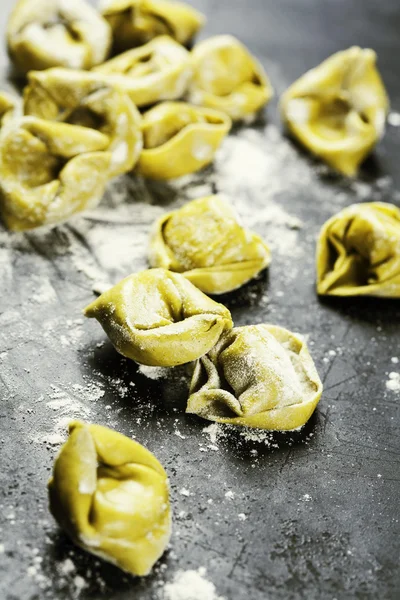 Homemade raw Italian tortellini — Stock Photo, Image