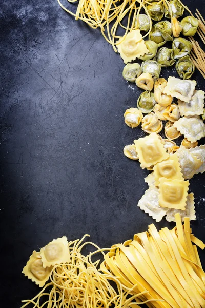 Świeży makaron włoski — Zdjęcie stockowe