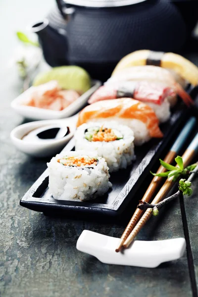 Primer plano del sushi fresco — Foto de Stock