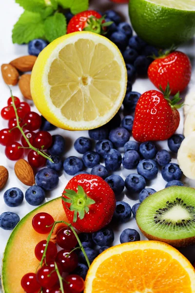 Sortimento de frutos — Fotografia de Stock