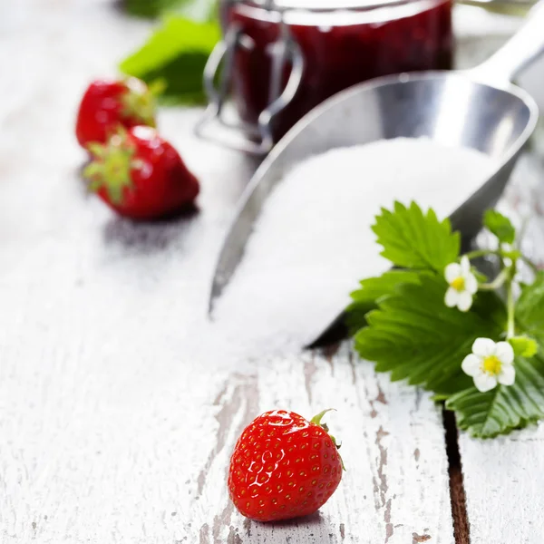 Strawberry jam in a jar — Stock Photo, Image