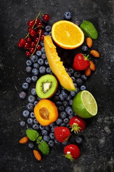 Assortiment van vruchten — Stockfoto