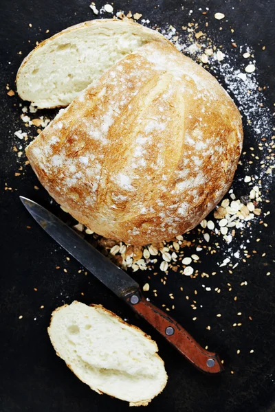 Homemade bread loaf — Stock Photo, Image