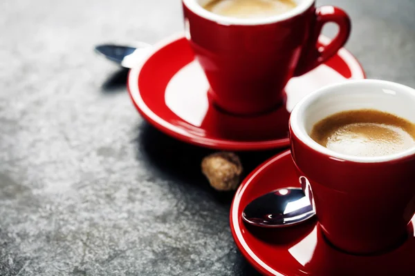 Café Espresso. Tazas rojas de café — Foto de Stock