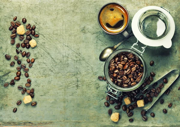 Kaffe på vintage bakgrund — Stockfoto