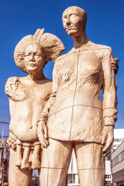 Lahey, Hollanda - 8 Mart 2016: Modern Lahey (Den Haag) güneşli bir gün, üzerinde 8 Mart 2016 yılında Lahey - Hollanda, ünlü şehir Anıtı.