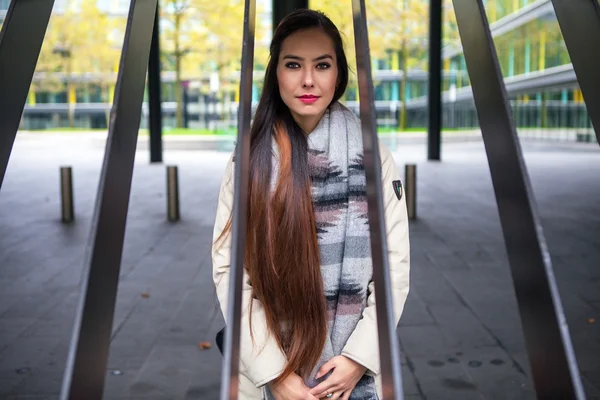 Outdoors portrait of attractive young woman with long beautiful hairs. — Stock Photo, Image