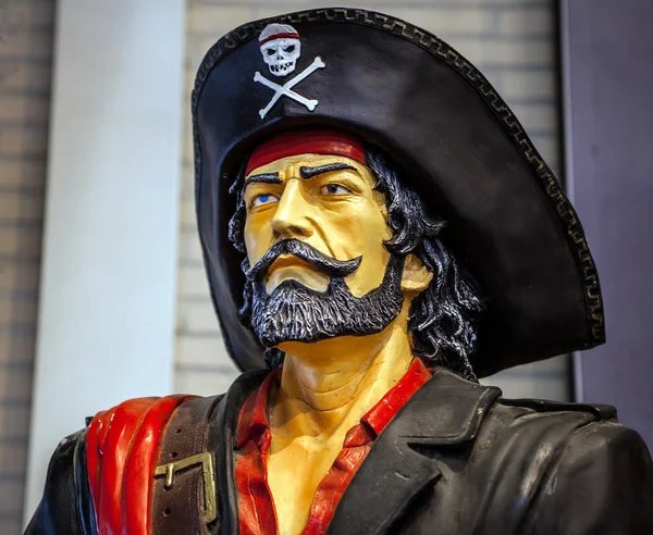 Скульптура пирата . — стоковое фото