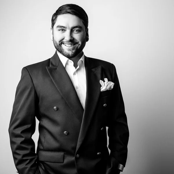 Elegant stylish handsome man. Black-white studio fashion portrait. — Stock Photo, Image