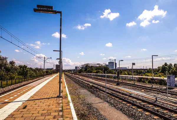 Spoorwegen en spoorbanen voor het vervoer van treinen. — Stockfoto