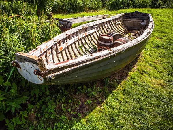 Old weathered boat close-up. — Stock Photo, Image