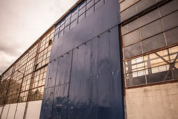 Abandoned Industrial Building — Stock Photo, Image