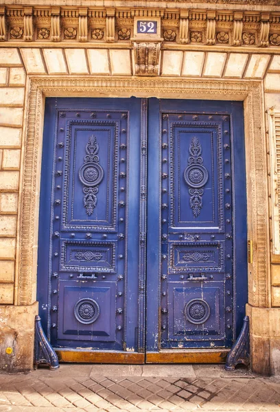 Porta rustica in legno — Foto Stock