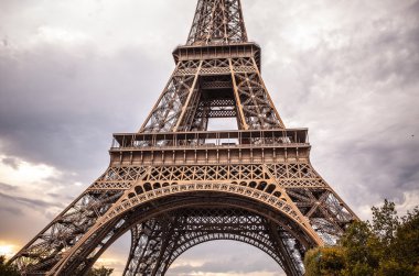 Paris 'teki Eyfel Kulesi