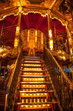Atlı karınca (carousel) Paris