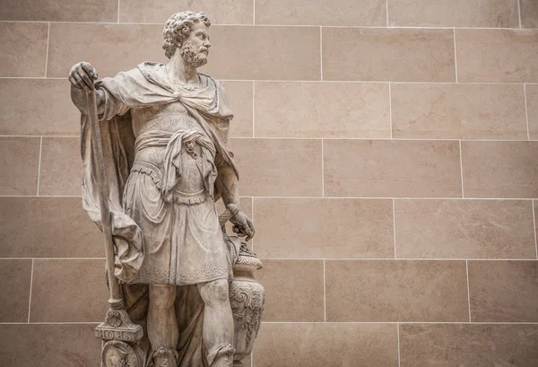 Sculpture hall of Louvre museum, Paris — Stock Photo, Image