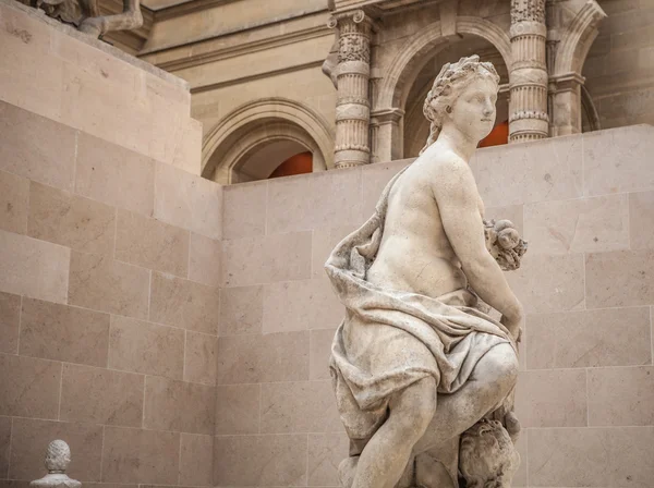 Sculpture hall of Louvre museum, Paris — Stock Photo, Image