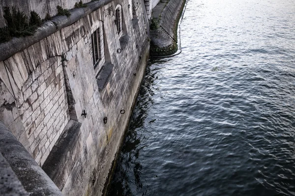 Bro over Seine i Paris – stockfoto