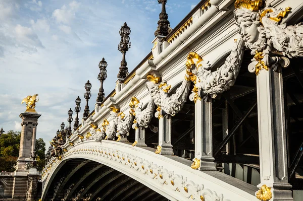 Мост Александра III в Париже — стоковое фото