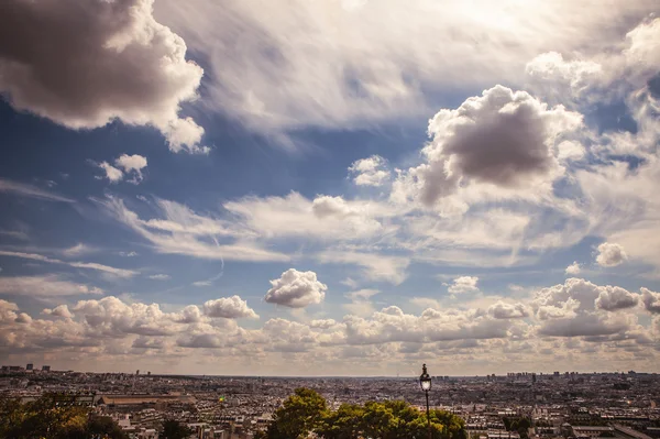 Letecký pohled na Paříž z rychlíky Eurostar hill — Stock fotografie