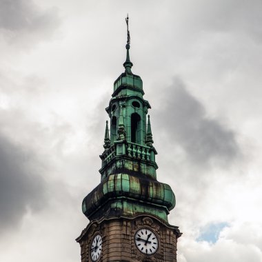 Lüksemburg istasyonu saat