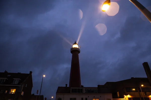 Hoge vuurtoren van IJmuiden deniz feneri — Stok fotoğraf