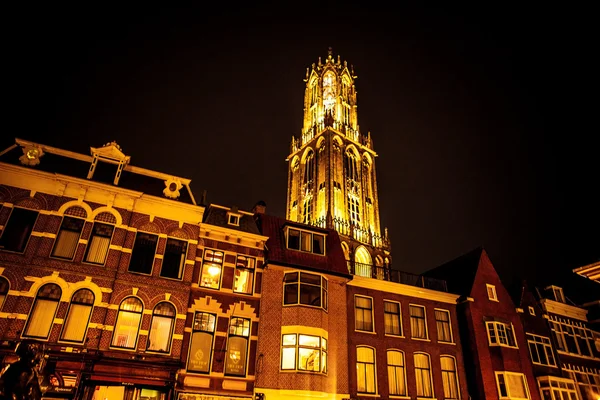 Gammal europeisk kyrka Utrecht - Nederländerna. — Stockfoto