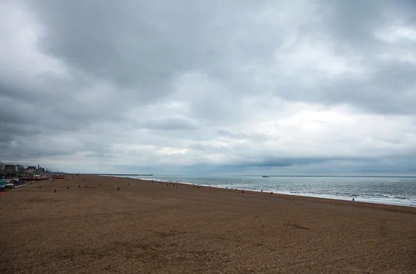 在海牙的秋天海滩 — 图库照片