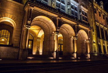 ROTTERDAM, NETHERLANDS - DECEMBER 26, 2015: Famous city sights at night time on December 26, 2015 in Rotterdam - Netherlands.