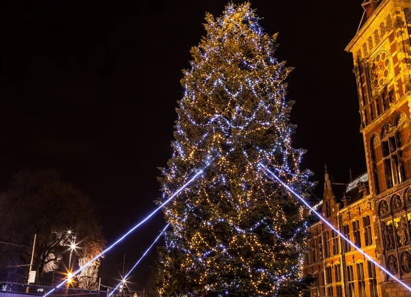 Decorative Christmas decorations on streets of night Amsterdam. — Stock Fotó