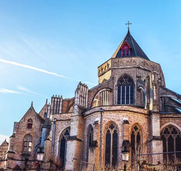 Antyczny budynek średniowieczny Brugge, Belgia. — Zdjęcie stockowe