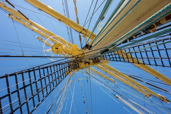 Marine rope ladder at pirate ship — Stock Photo, Image