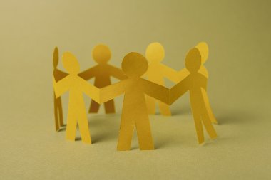 Grup kağıt zinciri insan