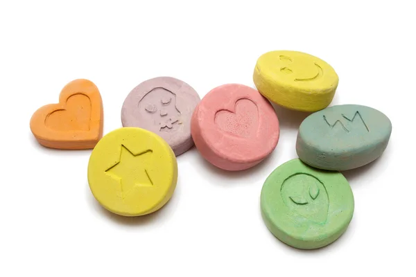 Tabletek ecstasy lub tabletki - leki — Zdjęcie stockowe
