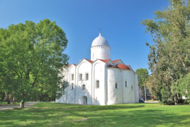 Novgorod 'un muhteşem mimarisi