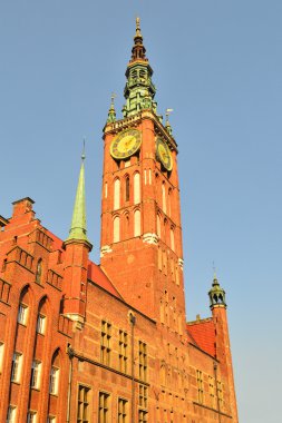 Gdansk Belediye Binası akşam 
