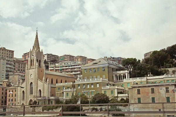 Cenova panoramik manzaralı. Liguria, İtalya.