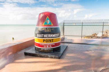 En güney noktası Landmark ücretsiz turist Key West, Florid