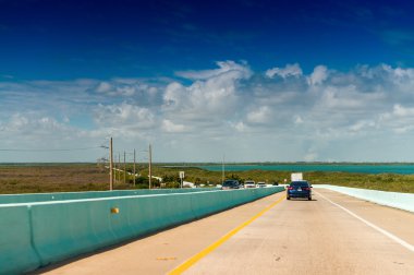 Key West alacakaranlıkta için yol