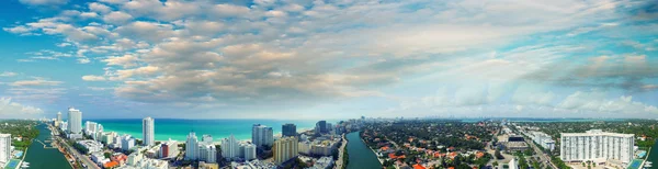 Вид с воздуха на Майами Бич — стоковое фото