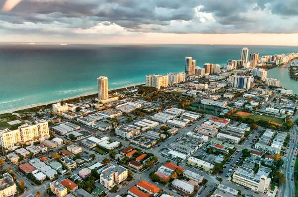 Luchtfoto van Miami beach — Stockfoto