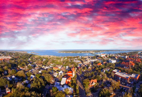 Сент-Огастин, Флорида. Красивый вид с воздуха в солнечный день — стоковое фото