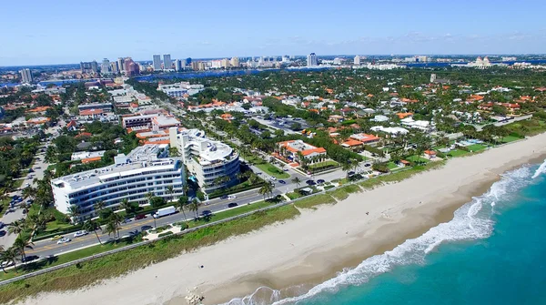 Palm Beach na Florydzie. Niesamowity widok wybrzeże — Zdjęcie stockowe