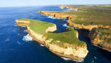 Avustralya'daki Great Ocean Road deniz manzarası